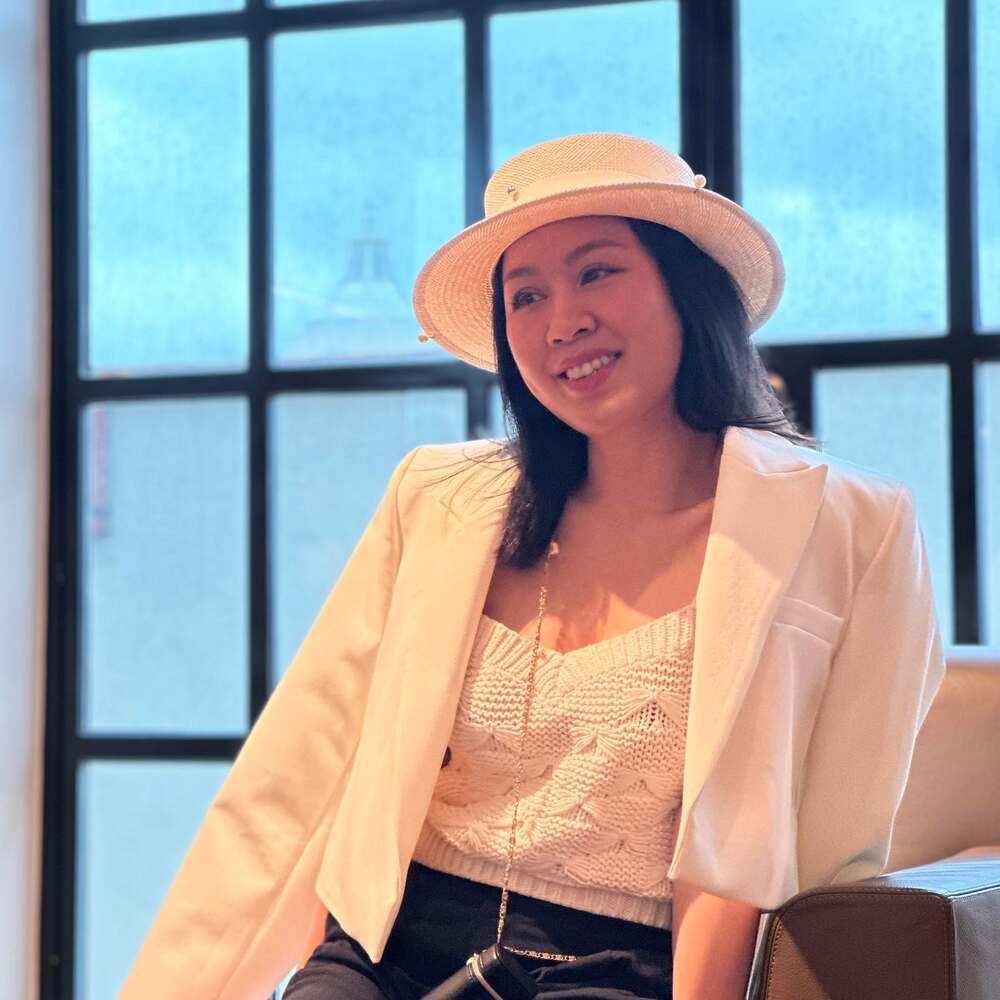 Meet your Posher, Uyen